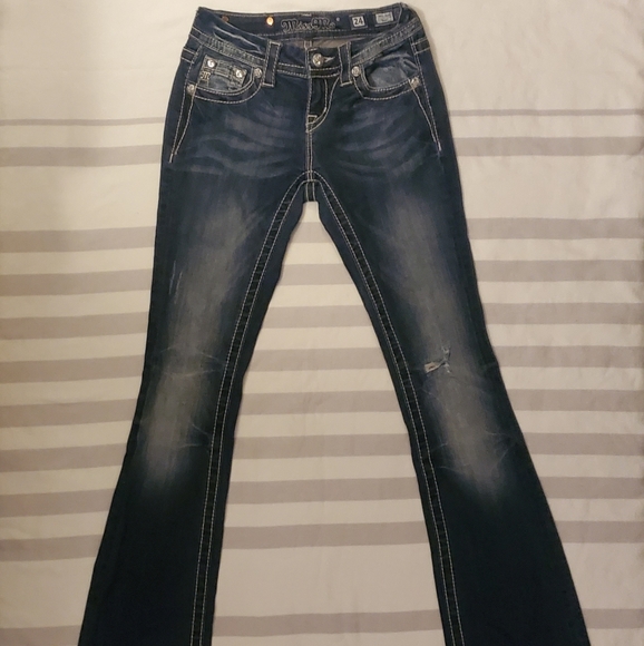 Miss Me Jeans - Picture 2 of 12